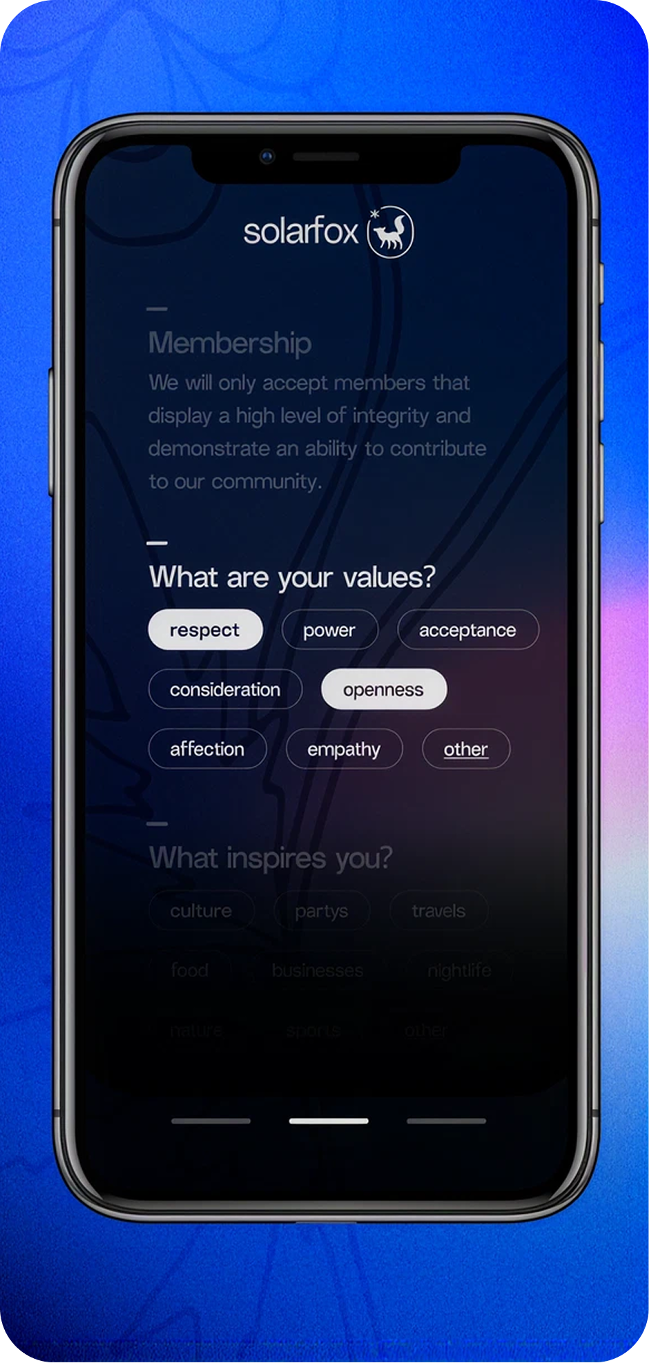 Pantalla de membresía de la app Solarfox listando los valores centrales del club, como respeto y apertura.