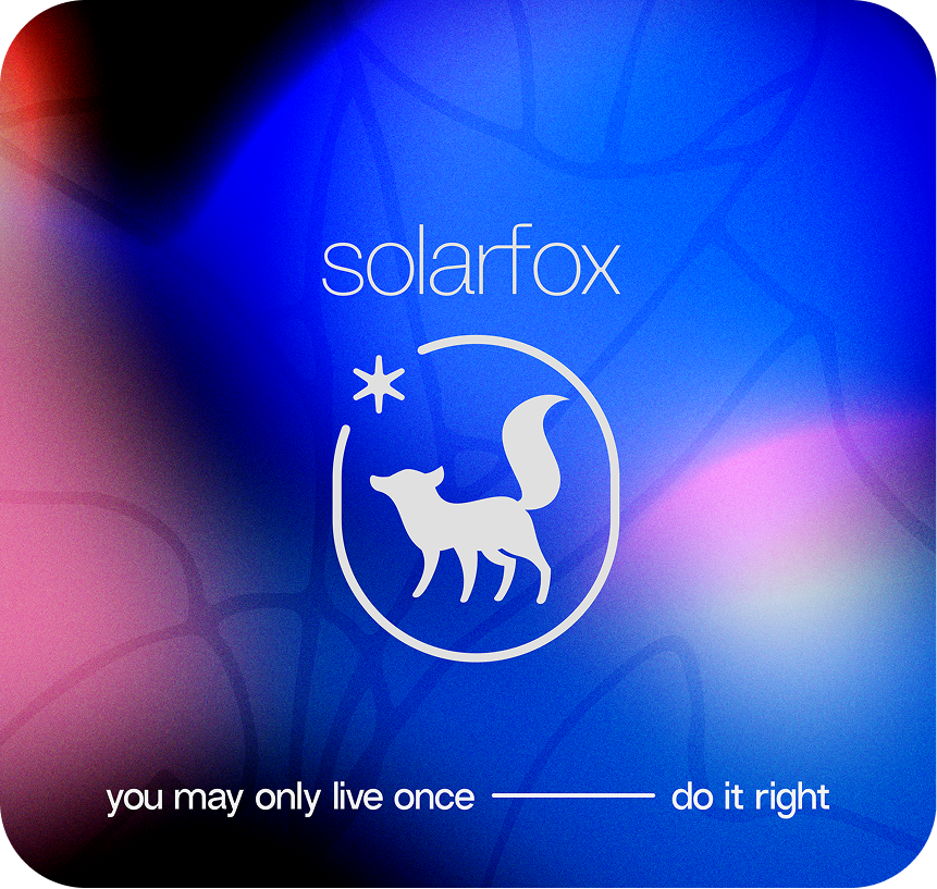 Detalle de la marca Solarfox y la tipografía de la interfaz.